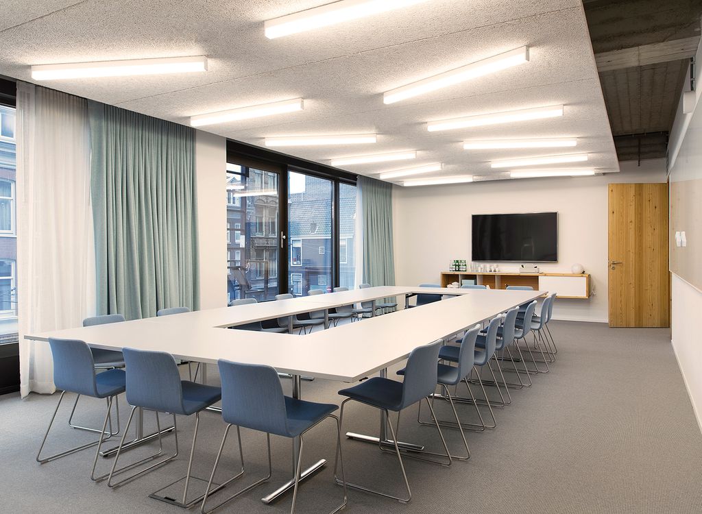 room 9