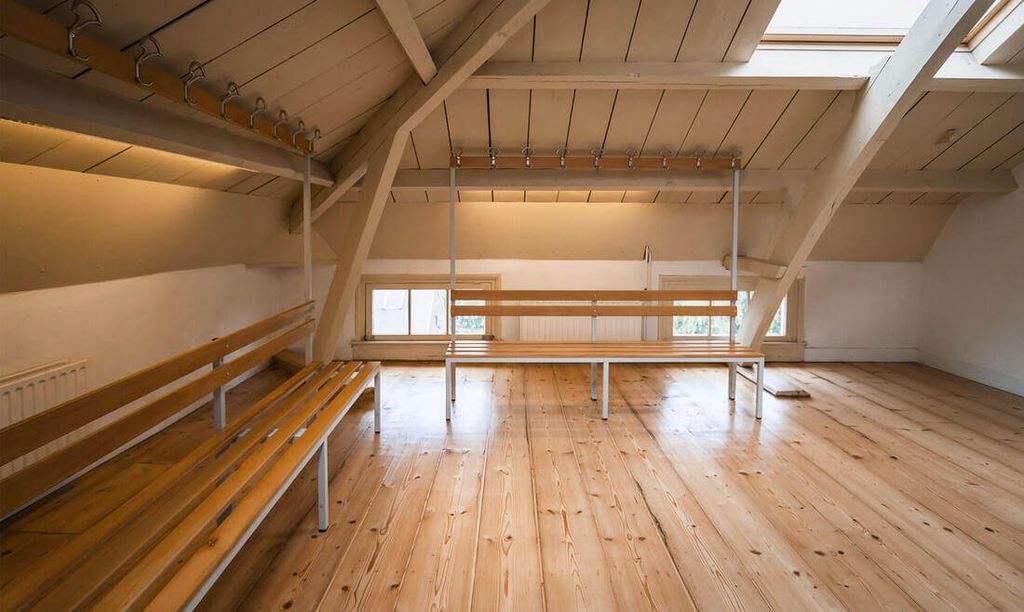 Zolder benches