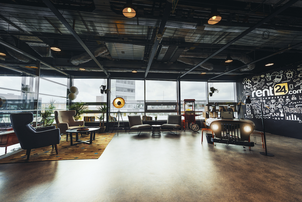 rent24 Bridge Building reception