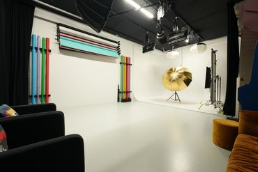 Creative Photo Studio with Pro Equipment in Almere