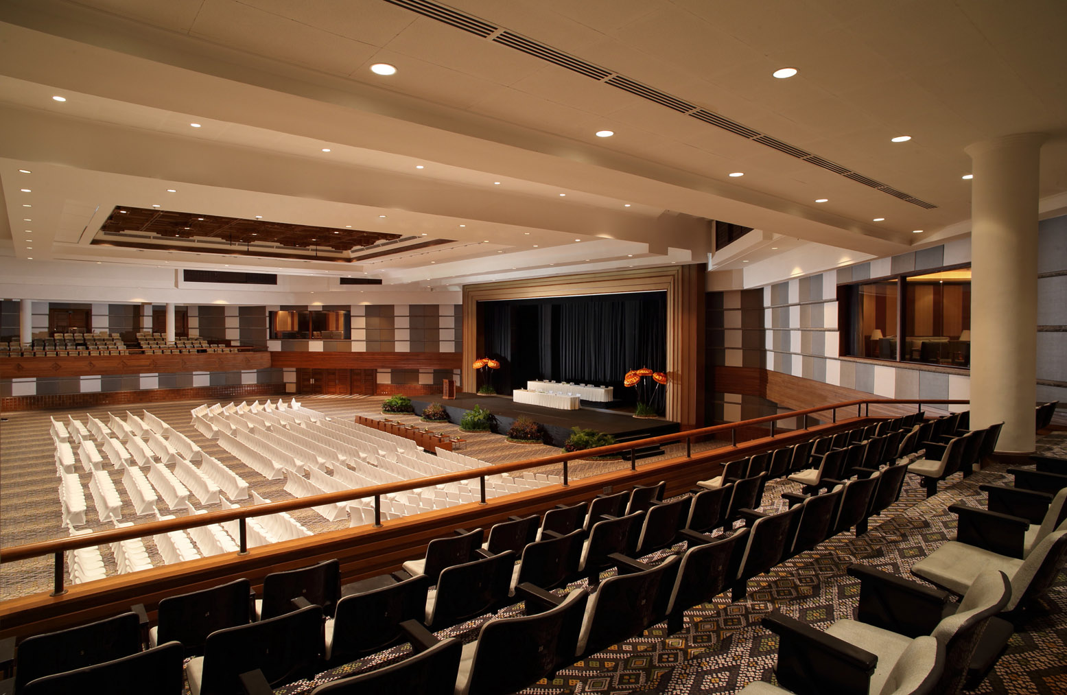 Ballroom with Balcony