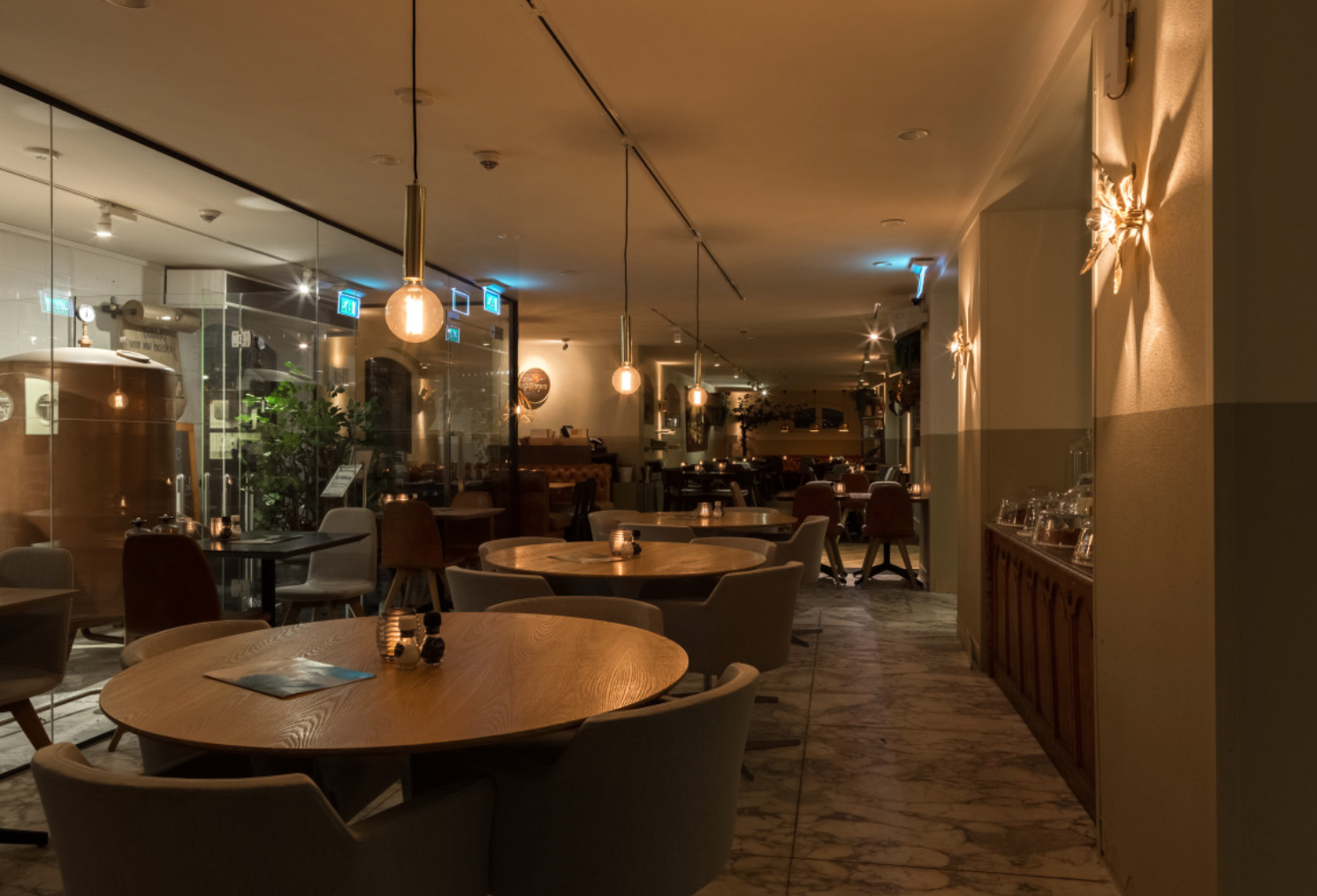 restaurant