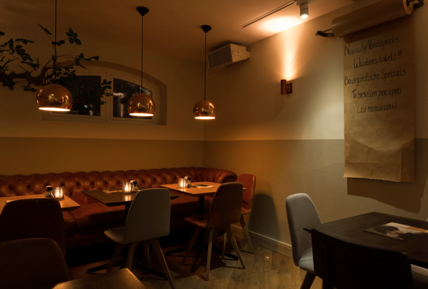 restaurant