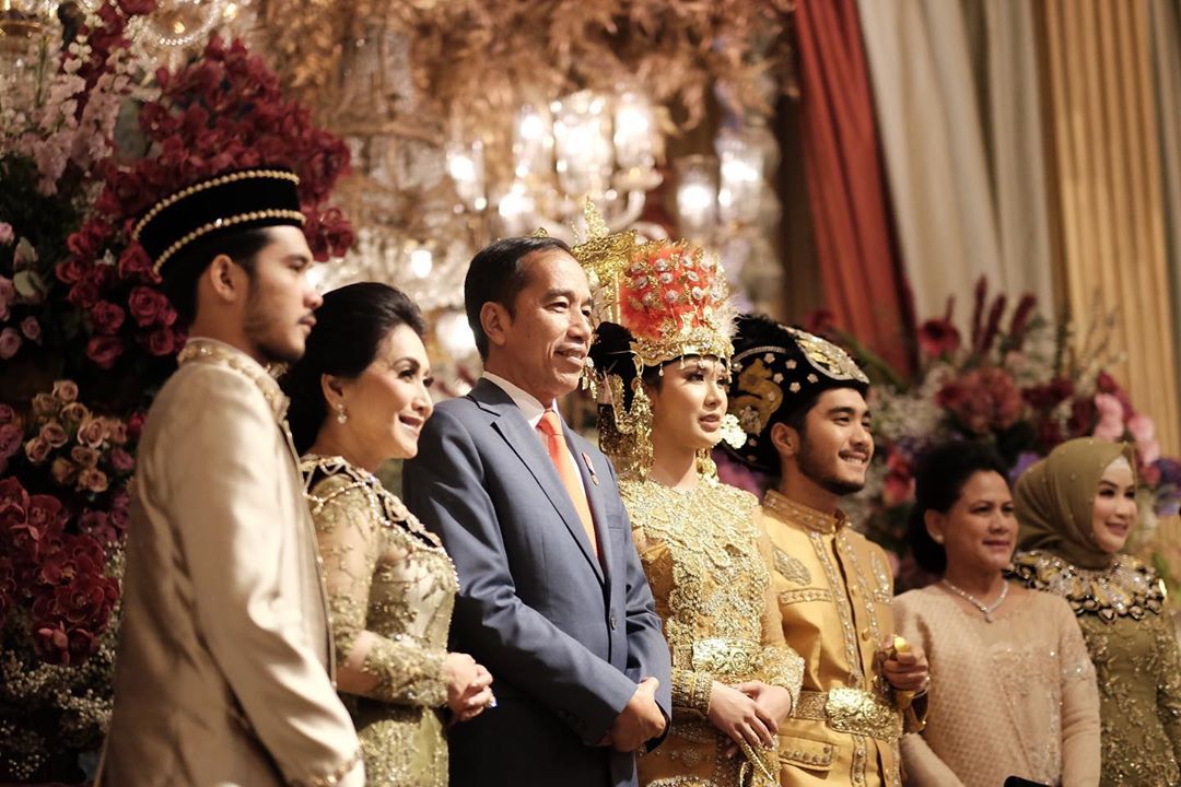President of Indonesia, Bapak Joko Widodo dan Ibu Iriana Joko Widodo . The Wedding of Dika & Dhisa.